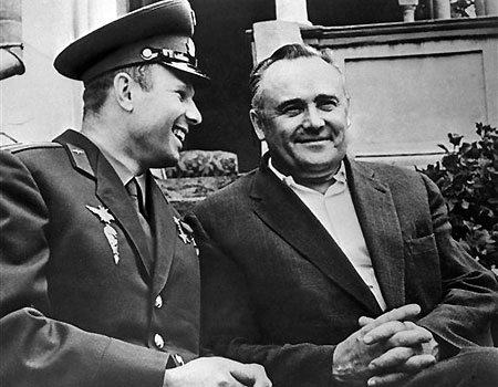 1004071043 M gagarin korolyov