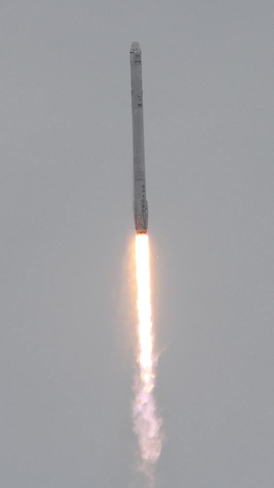 F9 180414 05