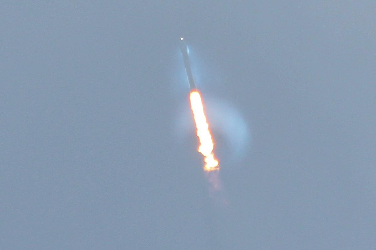 Falcon9 Orbcomm6 003A