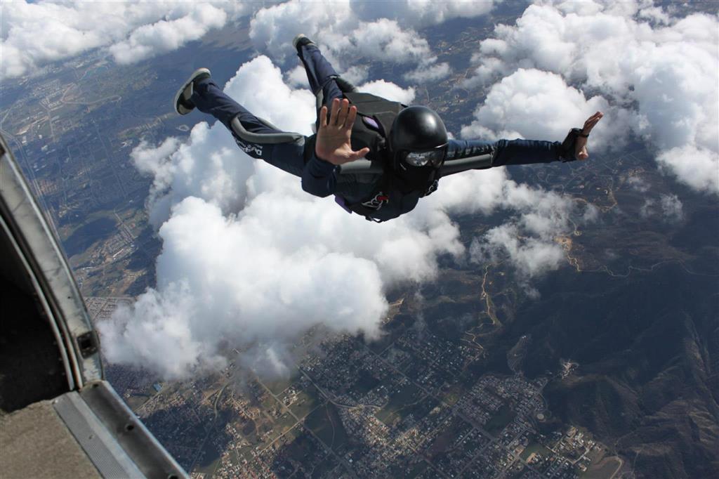 Flag jump, Winter 2013