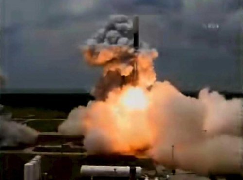 Lift off of GLAST to study the exsistance of blackholes