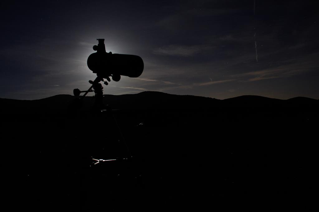 One of the telescope I take pictures with. This picture is taken for the super moon of the year 2013 near Castaic Lake, California. USA.