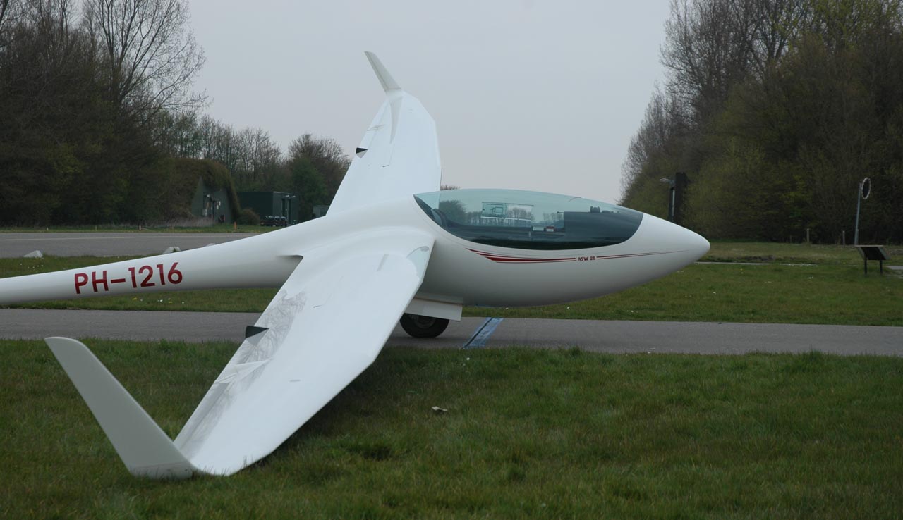 Our club's ASW28 glider