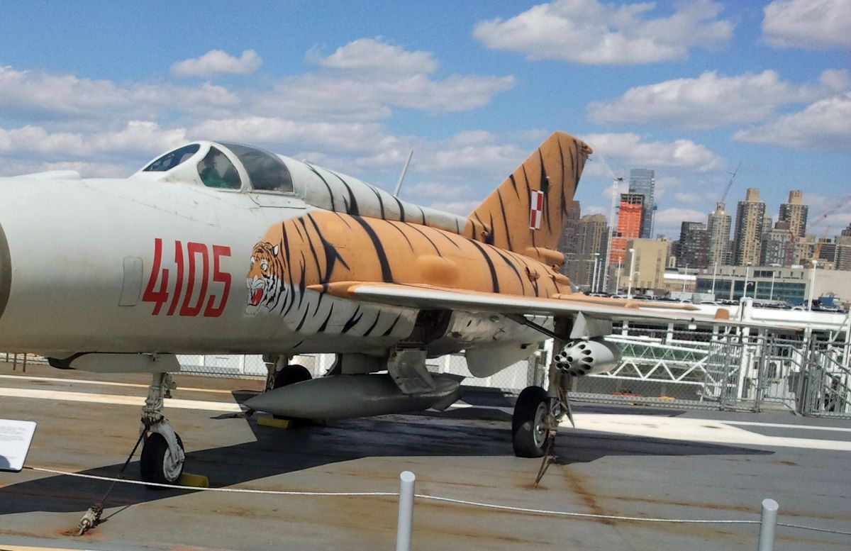 Polish Mig-21 (Intreprid museum)