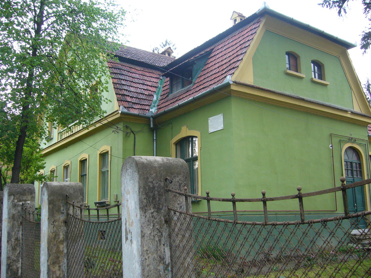 This is the house where Hermann Oberth lived for a few years, while in school (1900-1908, Sighişoara, Romania).